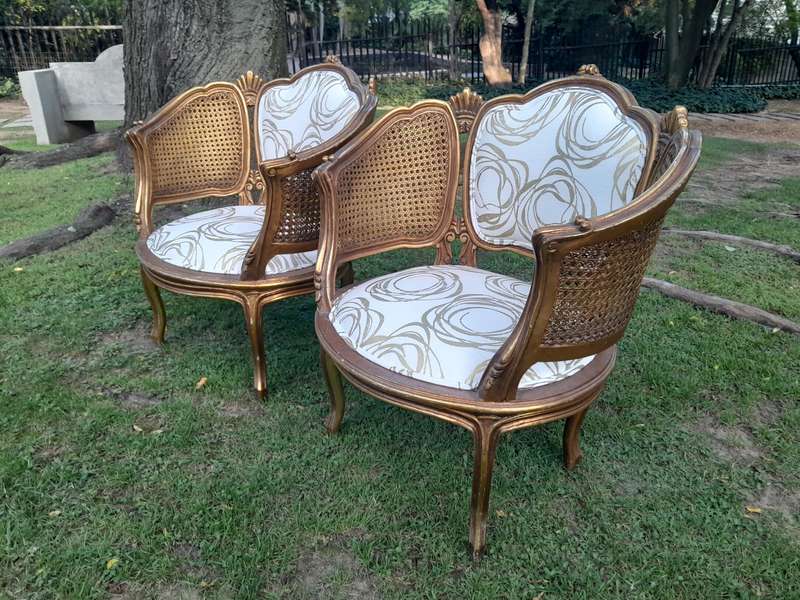 A Mid 20th Century Circa 1950 French Set Of Gilt Painted Wooden And Rattan Settee With A Pair Of ...