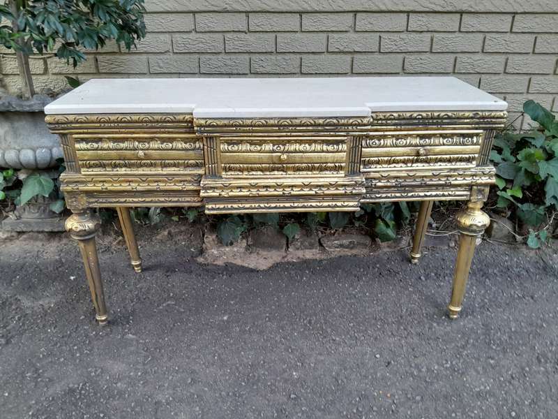 A French Style Carved And Hand Gilded Desk / Console Table / Entrance / Drinks Table With Marble Top