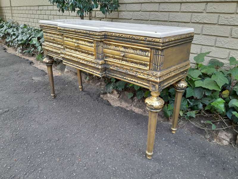 A French Style Carved And Hand Gilded Desk / Console Table / Entrance / Drinks Table With Marble Top