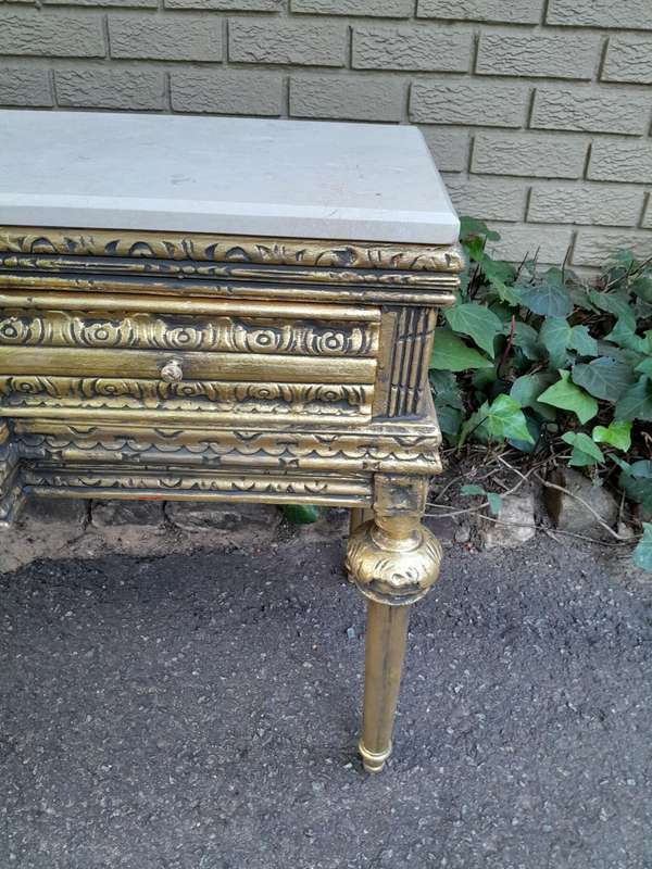 A French Style Carved And Hand Gilded Desk / Console Table / Entrance / Drinks Table With Marble Top