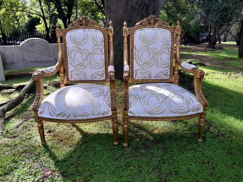 A 20th Century Circa 1980 French Style Giltwood Armchairs