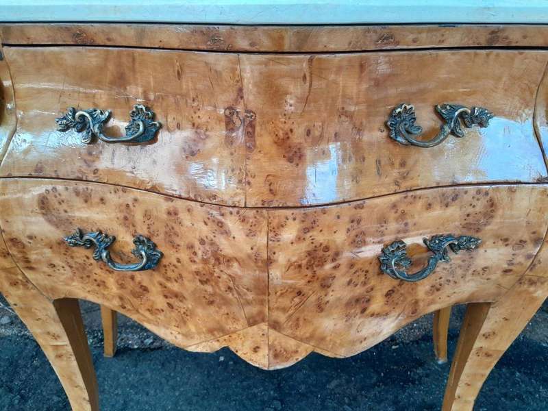 A 20th Century French Style Birds Eye Maple Bombe Chest of Drawers with Marble Top & Ormolu Mounts