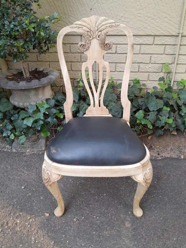 A 20th Century Set of Eight Chairs Including Two Carvers/Armchairs in A Bleached Contemporary Fin...