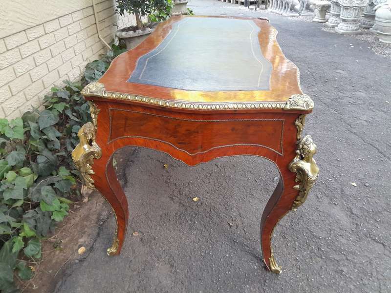 A 20th Century Circa 1990 French Bureau Plat Desk of Large Proportions With Brass Mounts and Blac...