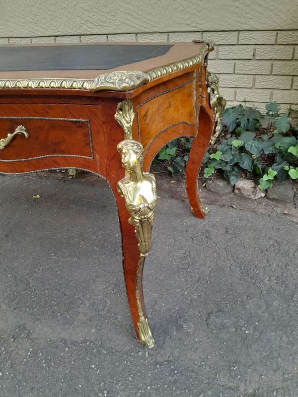 A 20th Century Circa 1990 French Bureau Plat Desk of Large Proportions With Brass Mounts and Blac...