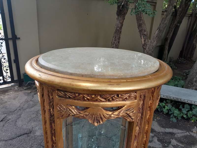 A French Style Pair of Gilded Cylindrical Display Cabinets / Vitrines with Marble Tops