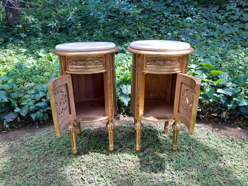 A Pair of French Style Ornately Carved Giltwood Pedestals / Side Tables with Marble Tops