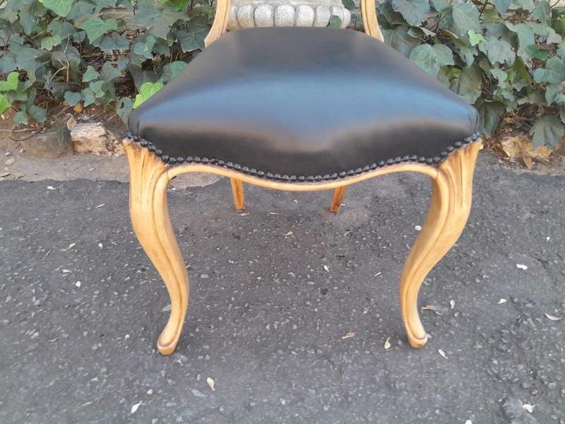 A 20th Century Set Of Five Carved Mahogany Dining Chairs In A Contemporary Bleached  /  Natural F...