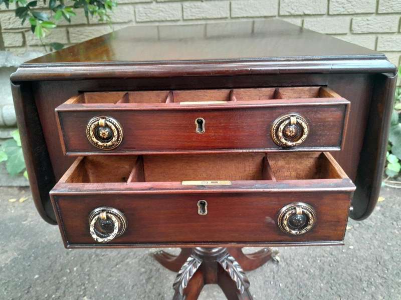 An Antique Victorian Mahogany Sofa Table with BADA (British Antiques Dealers Association) with Dr...
