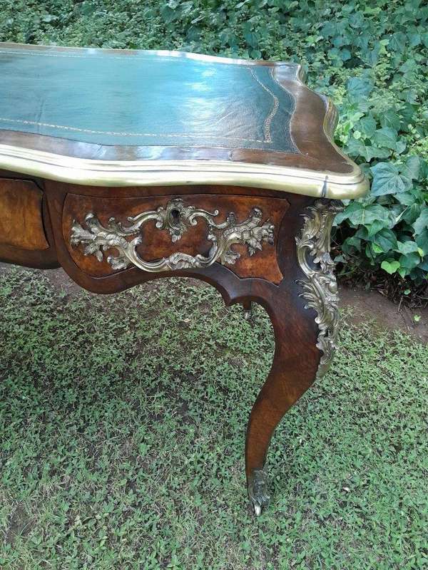 A 19TH Century French Walnut and Ormolu Mounted Desk/Writing Table/Plat with Tilt Tooled Leather ...