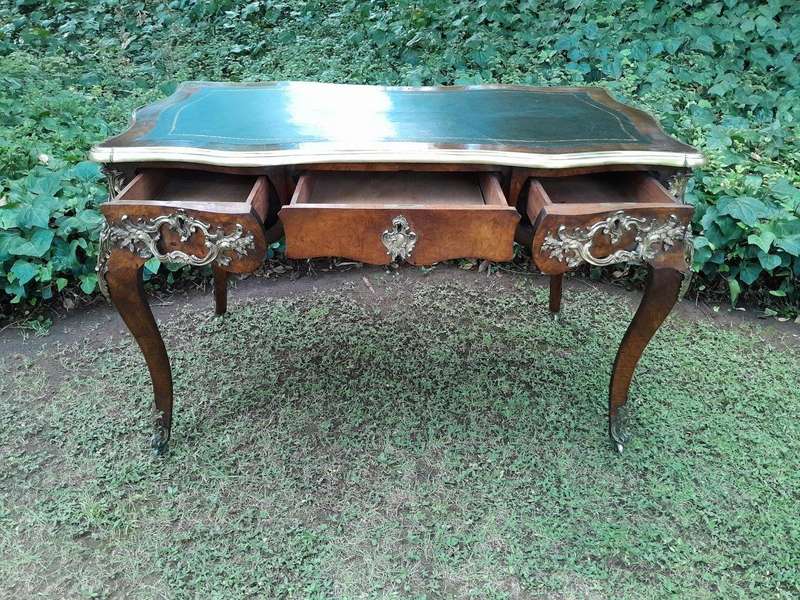 A 19TH Century French Walnut and Ormolu Mounted Desk/Writing Table/Plat with Tilt Tooled Leather ...