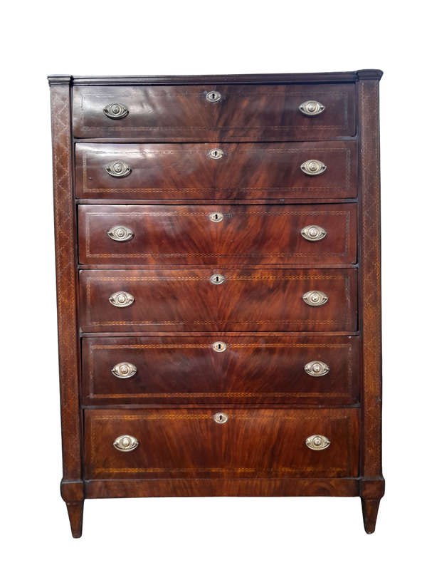 A 19th Century Victorian Flame Mahogany and Inlaid Chest of Drawers