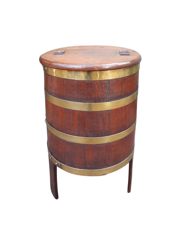 A Late 19th Century Cape Brassbound Oak Water Balie, Hinged Lid and Brass Bands on Legs
