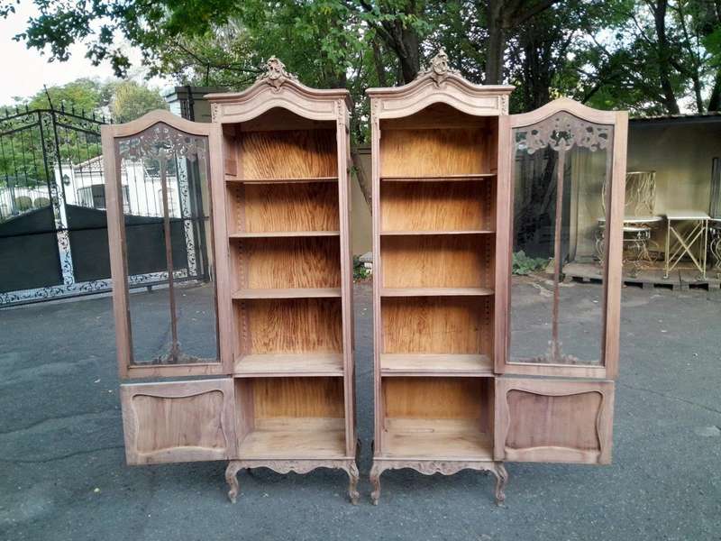 A 19th Century French Pair of Walnut Rococo Style Display / Vitrine Cabinets in a Contemporary Bl...