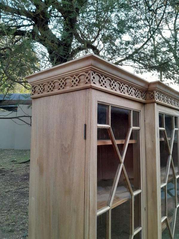An Early 20th Century Mahogany Breakfront Bookcase in a Contemporary Bleached / Natural Finish