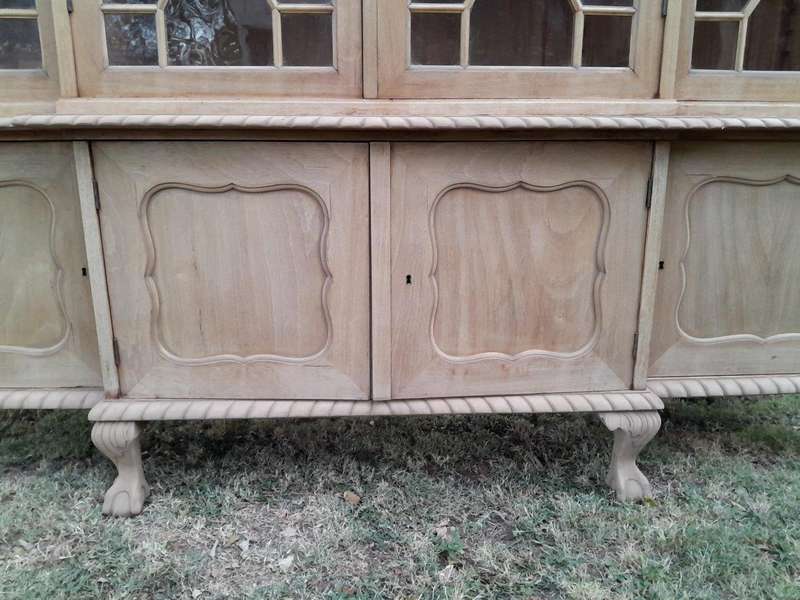 An Early 20th Century Mahogany Breakfront Bookcase in a Contemporary Bleached / Natural Finish