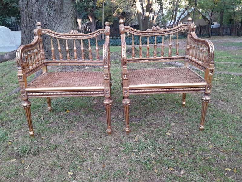 A 20th Century 3 Piece French Style Occasional Suite of a Settee and 2 Arm Chairs in Rattan