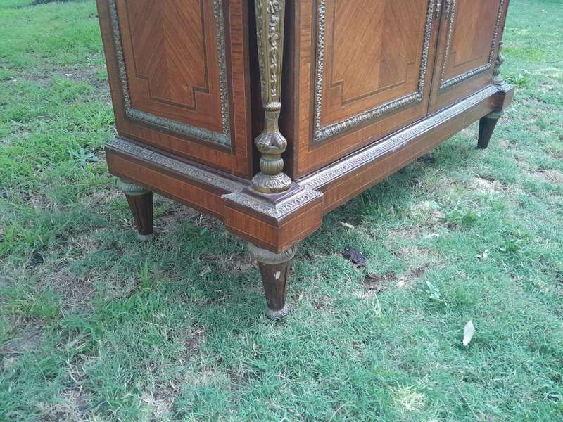 A 20th Century French Style Mahogany & Walnut Server  /  Sideboard  /  Cabinet  /  Drinks Table w...