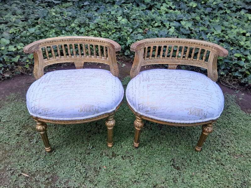 A Pair of French Louis XVI Style Curved Back Vanity Chairs / Accent Stools / Side Chairs / Stools...
