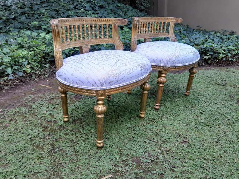 A Pair of French Louis XVI Style Curved Back Vanity Chairs / Accent Stools / Side Chairs / Stools...
