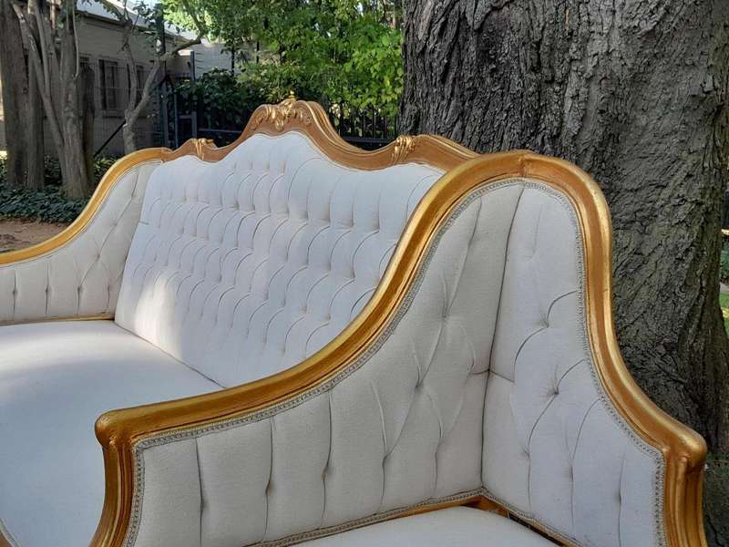 A 20th Century French Style Gilt Wood Large Conversation Settee