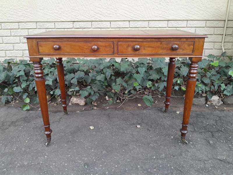 An Antique Circa 1880 Victorian Mahogany Writing Desk / Drinks Table With Leather Top 0n Original...