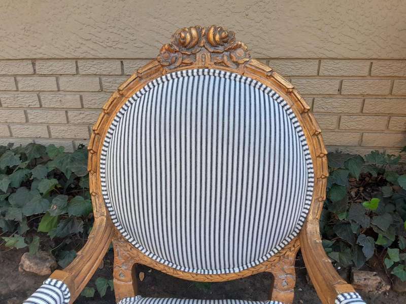 A 20TH Century French Style Pair Of Ornately Carved Giltwood Armchairs