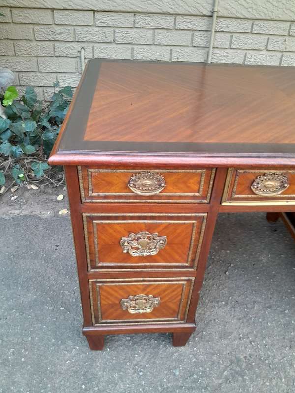 An Early 20th Century French Walnut And Gilt Mounted Desk