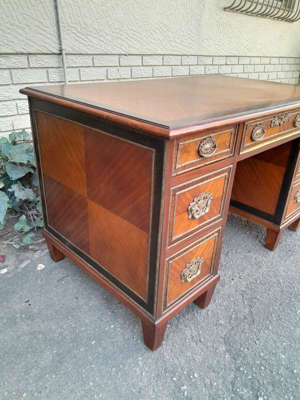 An Early 20th Century French Walnut And Gilt Mounted Desk