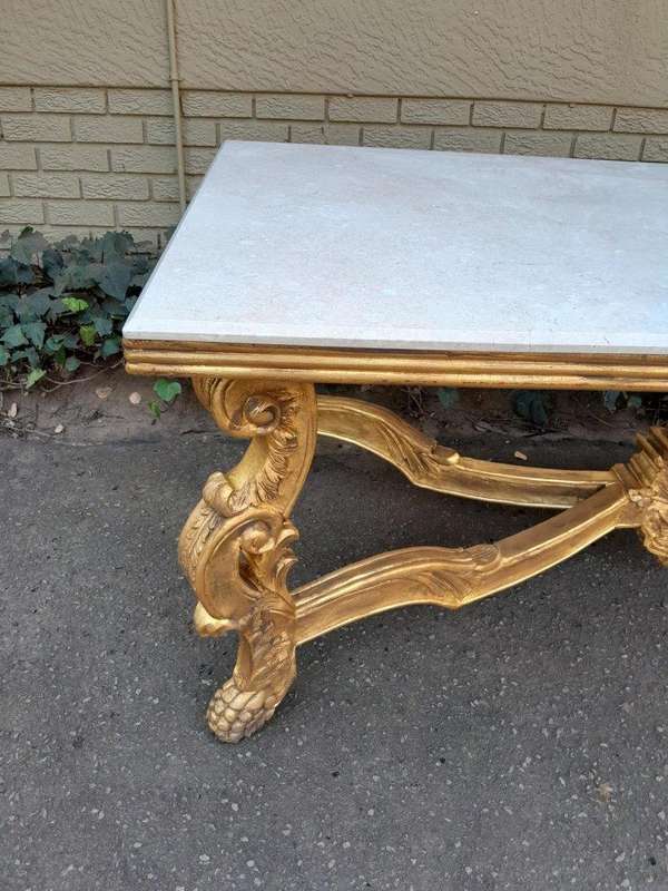 A 20TH Century Ornately Carved & Hand-Gilded Console/Entrance/Dining/Drinks Table with Cream Marb...
