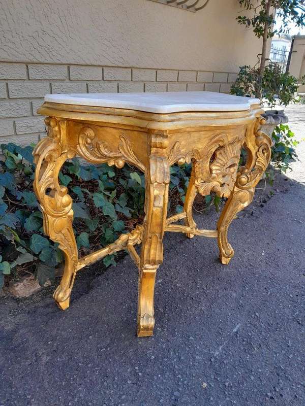 A 20th Century Victorian Style Mahogany Hand-Gilded Console Table With Marble Top