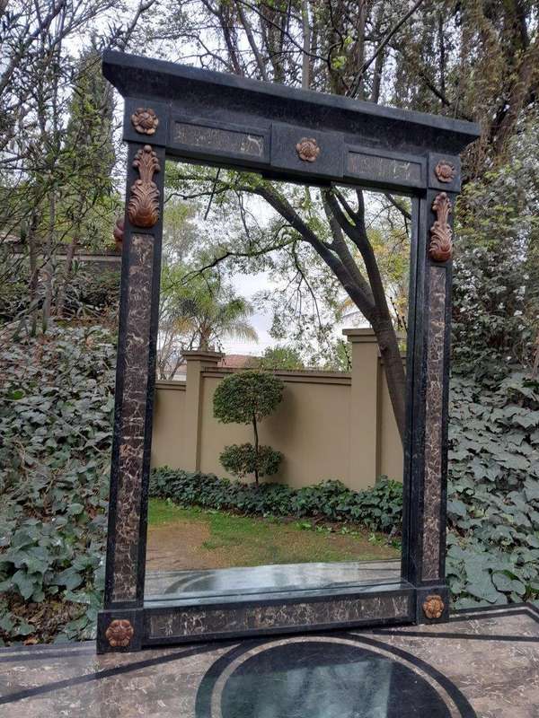 A 20TH Set of Century Maitland Smith Console Table and Mirror with Inlaid Stone Design