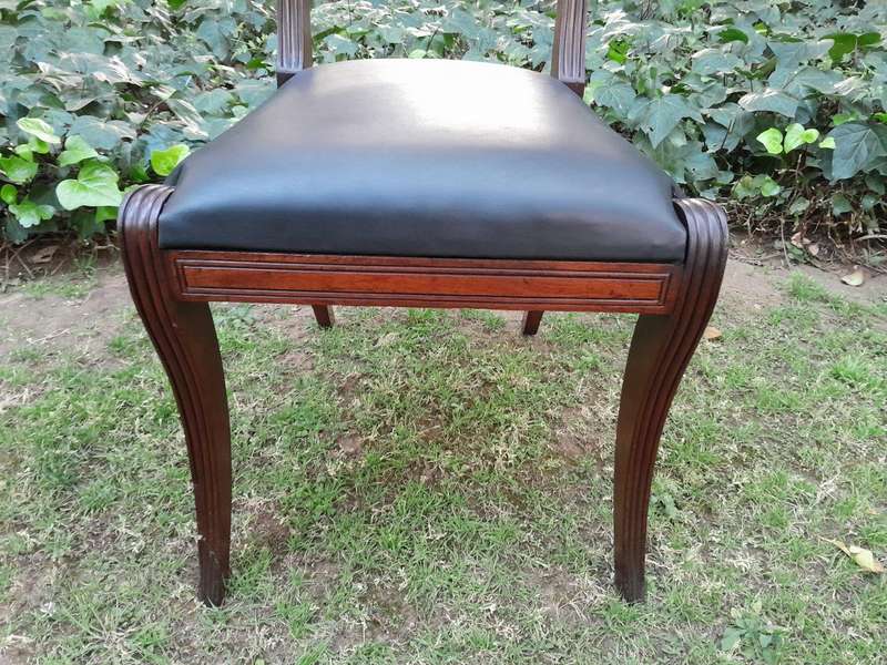 An Antique Late 18th / Early 19th Regency Set of Eight  Mahogany Dining Chairs Upholstered inlea...