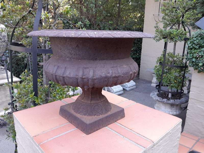 An Antique Victorian Cast Iron Jardinière