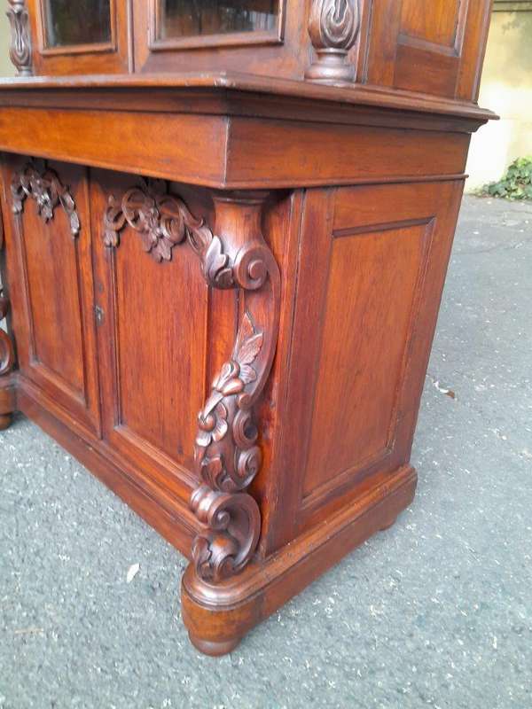 A 19th Century Victorian Carved Mahogany Bookcase Cabinet display / bookcase cabinet with Glazed ...