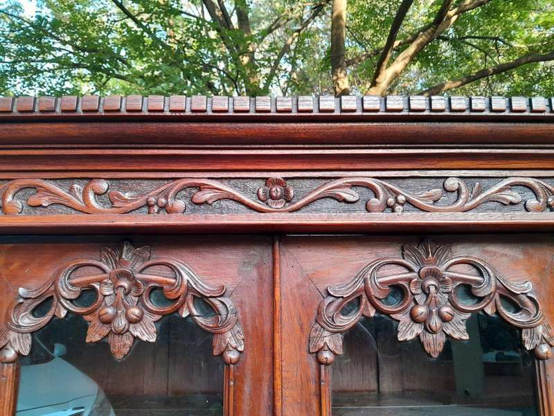 A 19th Century Victorian Carved Mahogany Bookcase Cabinet display / bookcase cabinet with Glazed ...
