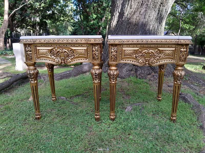 A Pair Of French Style Ornately Carved Marble Top Side Tables With 1 Drawer