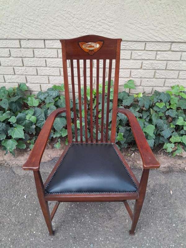An Antique Early 19th Century Mahogany Inlaid Armchair By E. Wyburd