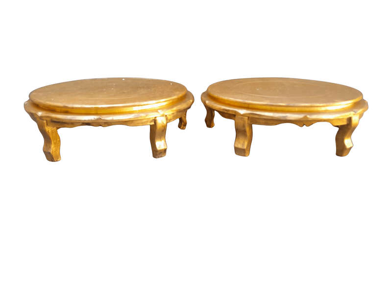 A Hand Gilded Pair Of Carved Wooden Foot Stools / Tuffets Upholstered In Deep Buttoned Leather 