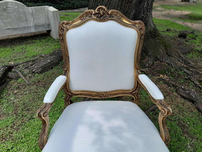 A 20th Century French Style Carved Giltwood Armchair