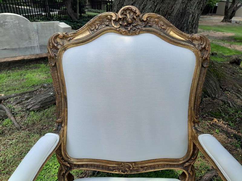 A 20th Century French Style Carved Giltwood Armchair