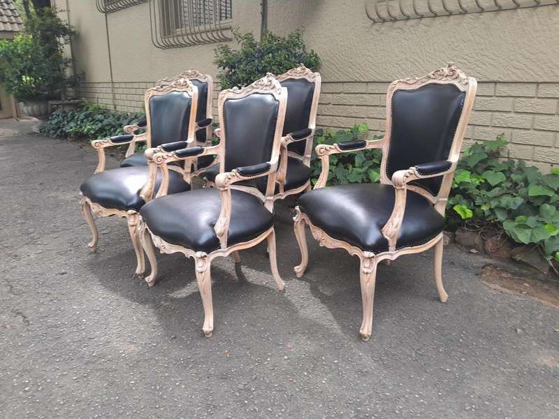 A 20TH Century Set Of Five Carved Fruitwood Chairs In A Contemporary Original Wood Finish