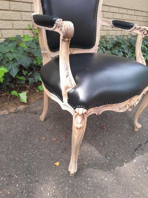 A 20TH Century Set Of Five Carved Fruitwood Chairs In A Contemporary Original Wood Finish