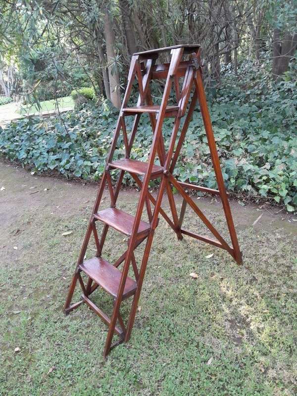 An Antique Victorian Circa 1890s Deal Wood Decorative / Library Ladder