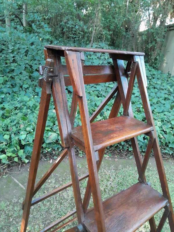 An Antique Victorian Circa 1890s Deal Wood Decorative / Library Ladder
