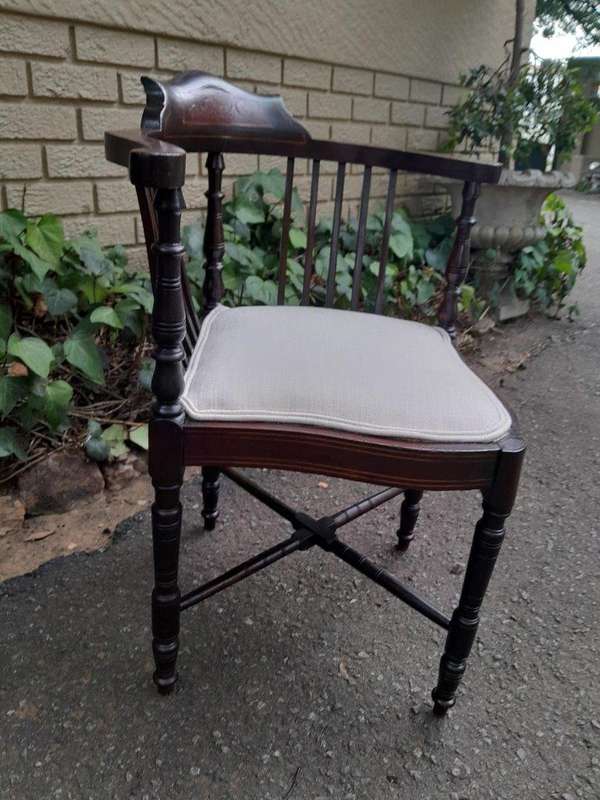 An Antique Edwardian Carved Mahogany and Inlaid Corner Chair