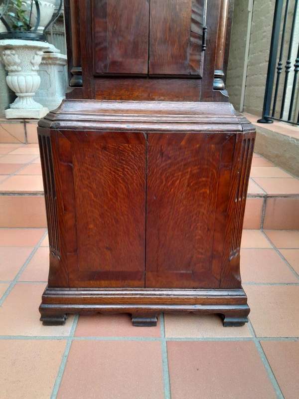 A Mid 18th Century George III Oak D. Seddon Frodsham Grandfather / Longcase Clock With a BADA (Br...