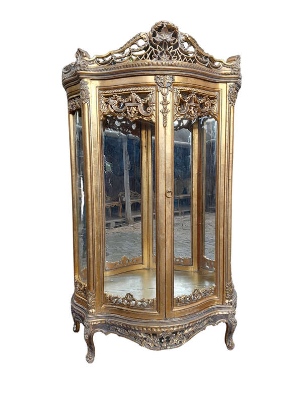 A 20th Century French Style Carved & Gilded Display Cabinet / Vitrine