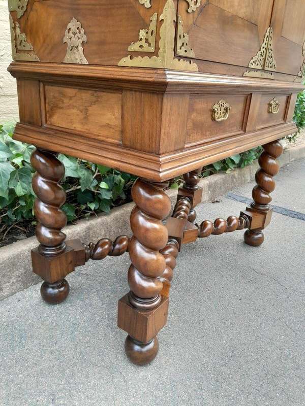 An Antique 19th Century / Circa 1880s Rare Colonial Batavian Cabinet on Stand with Magnificent ...