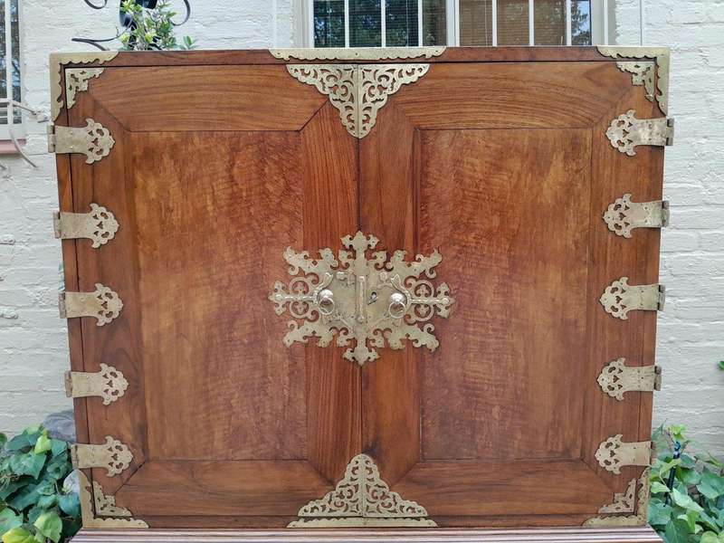 An Antique 19th Century / Circa 1880s Rare Colonial Batavian Cabinet on Stand with Magnificent ...